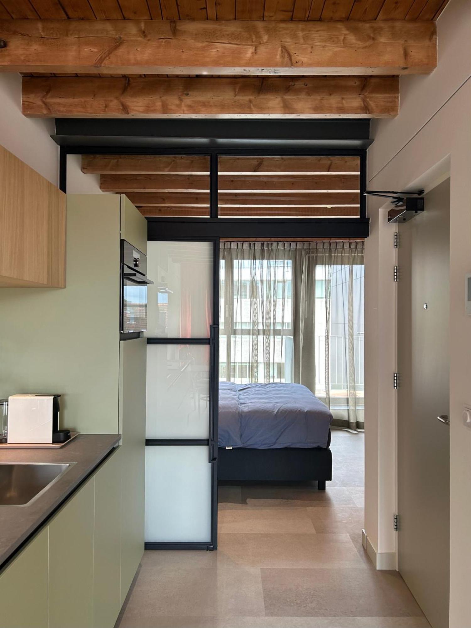 De Eindhovenaar City Apartments Δωμάτιο φωτογραφία
